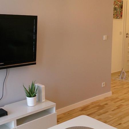 1 Bedroom Francuska Park Apartment Катовице Екстериор снимка