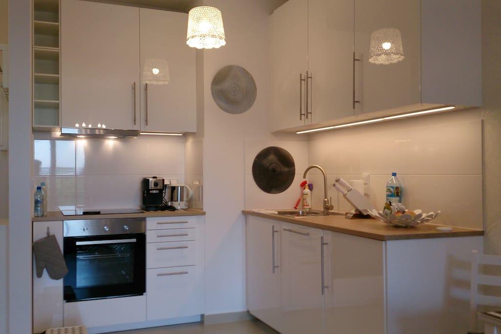 1 Bedroom Francuska Park Apartment Катовице Екстериор снимка